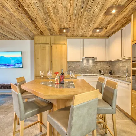 Juwel 10 - By Alpen Appartement Hollersbach im Pinzgau