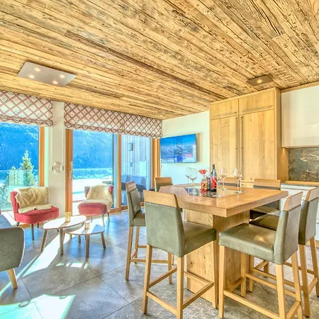 Juwel 10 - By Alpen Appartement Hollersbach im Pinzgau